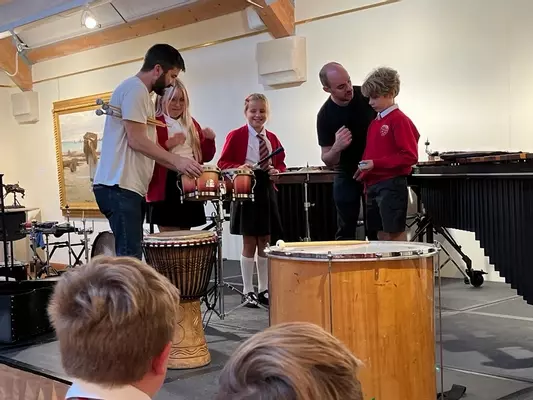 O Duo workshop with children from St Mary